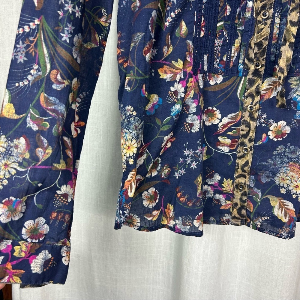 Anthropologie Pilcro Ladder Lace Floral Tunic Blouse Blue Motif size M - Picture 5 of 16